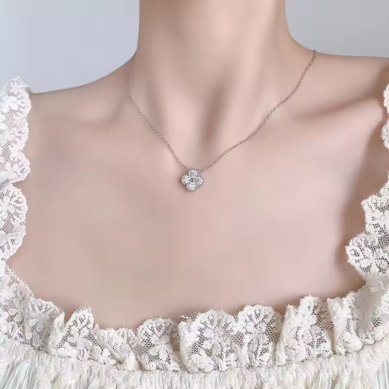 2025 D Color Moissanite Clover Pendant Necklace in S925 Silver - Valentine's Gift for He for women